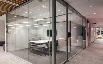 شیشه پارتیشن